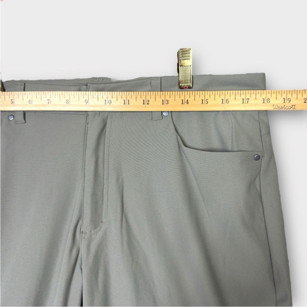 VRST Pants Men 34x30 Limitless 4 Way Stretch 5 Pocket Athletic Chino Performance - Picture 8 of 10